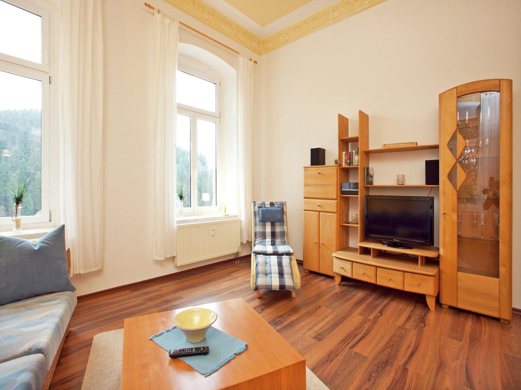 Alluring Villa In Grunhainichen Borstendorf With Garden Leubsdorf ภายนอก รูปภาพ