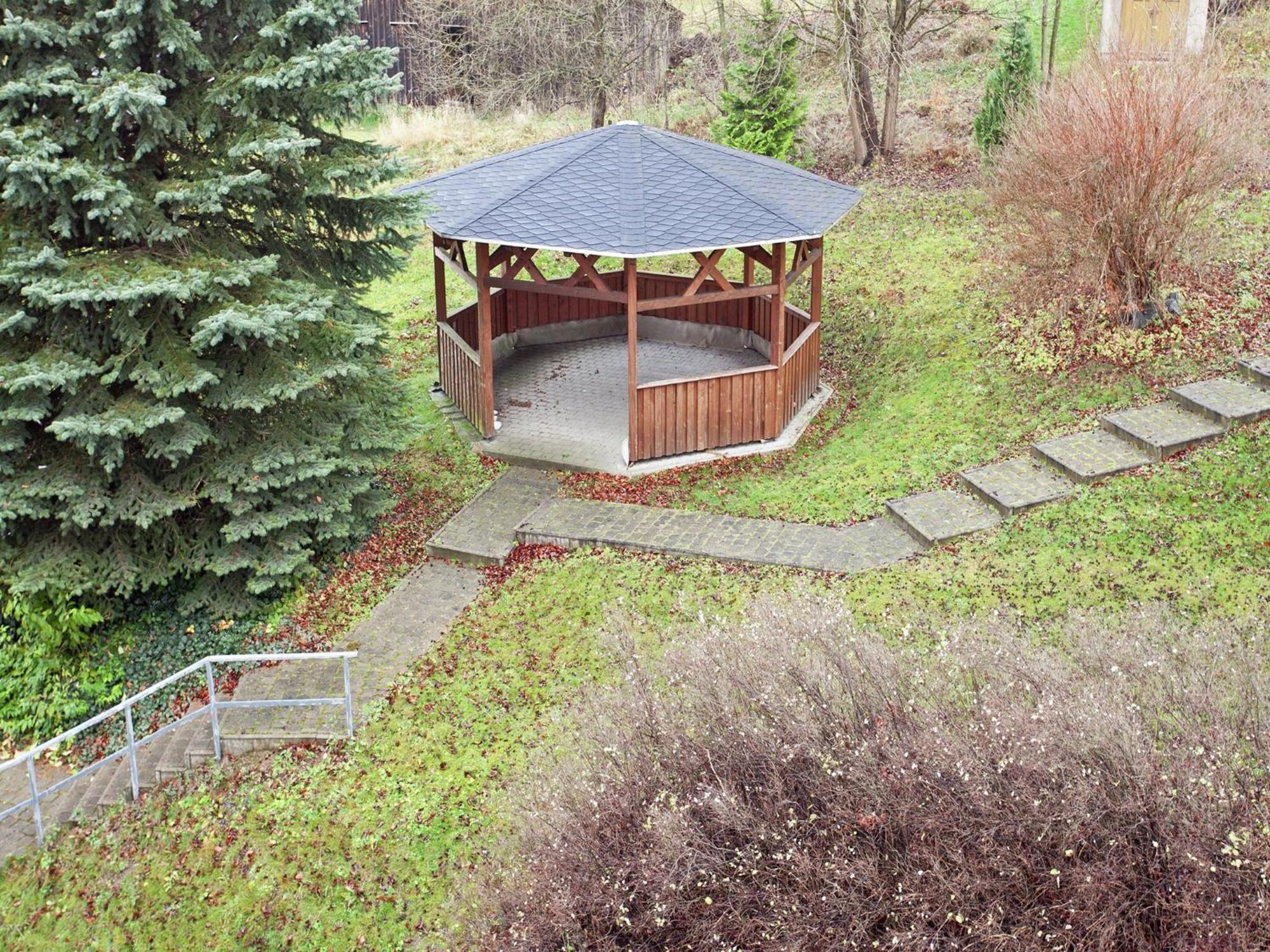 Alluring Villa In Grunhainichen Borstendorf With Garden Leubsdorf ภายนอก รูปภาพ