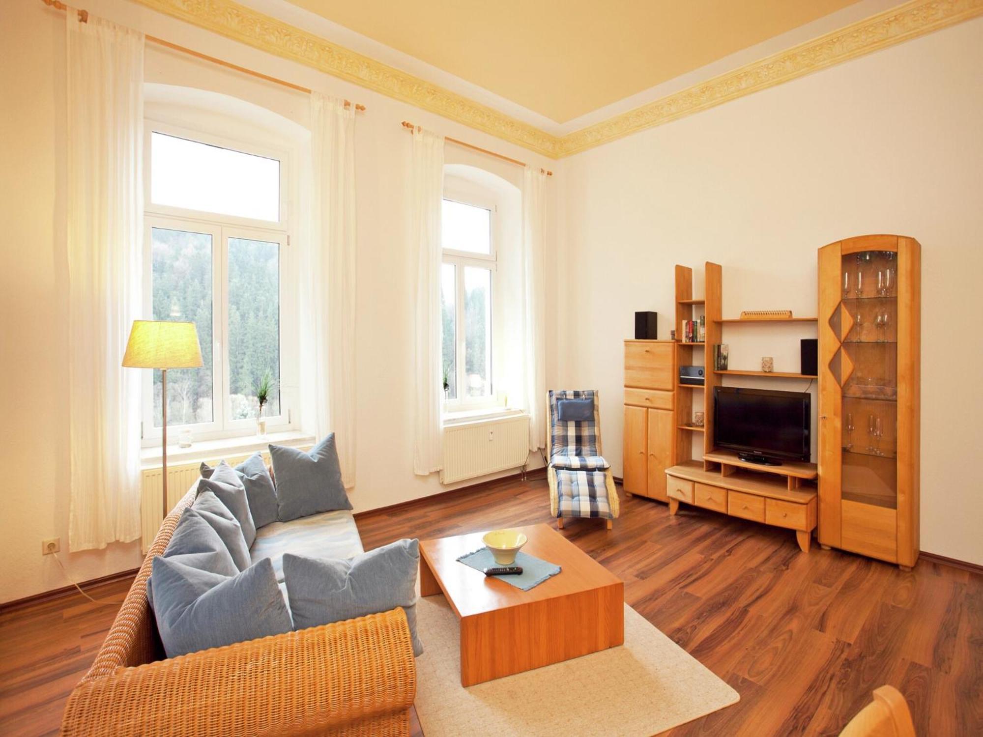 Alluring Villa In Grunhainichen Borstendorf With Garden Leubsdorf ภายนอก รูปภาพ