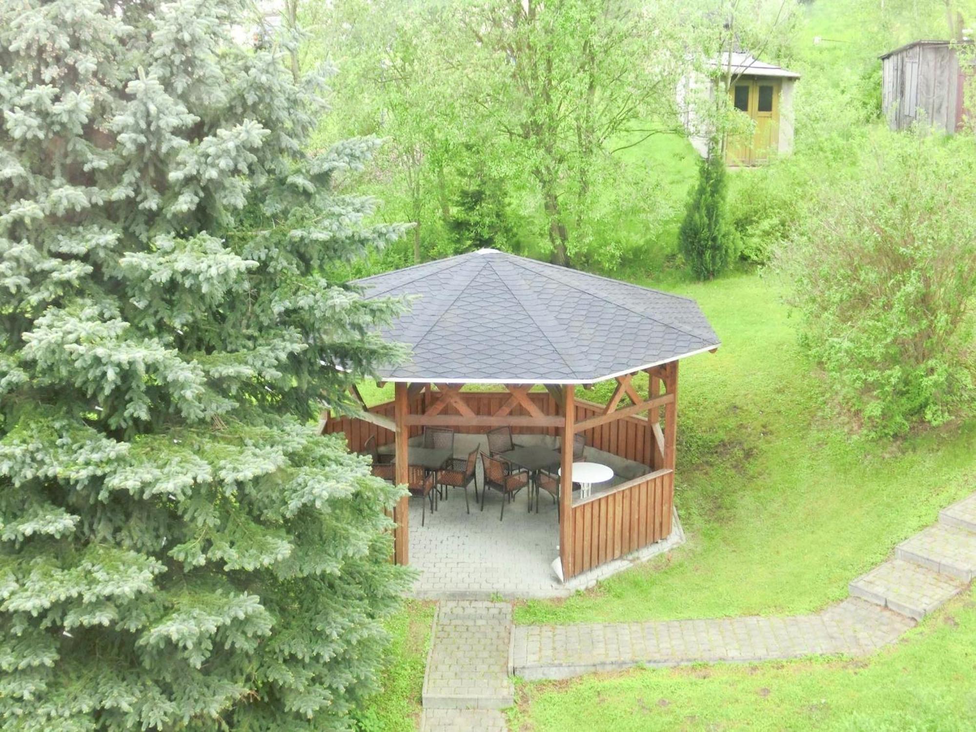 Alluring Villa In Grunhainichen Borstendorf With Garden Leubsdorf ภายนอก รูปภาพ